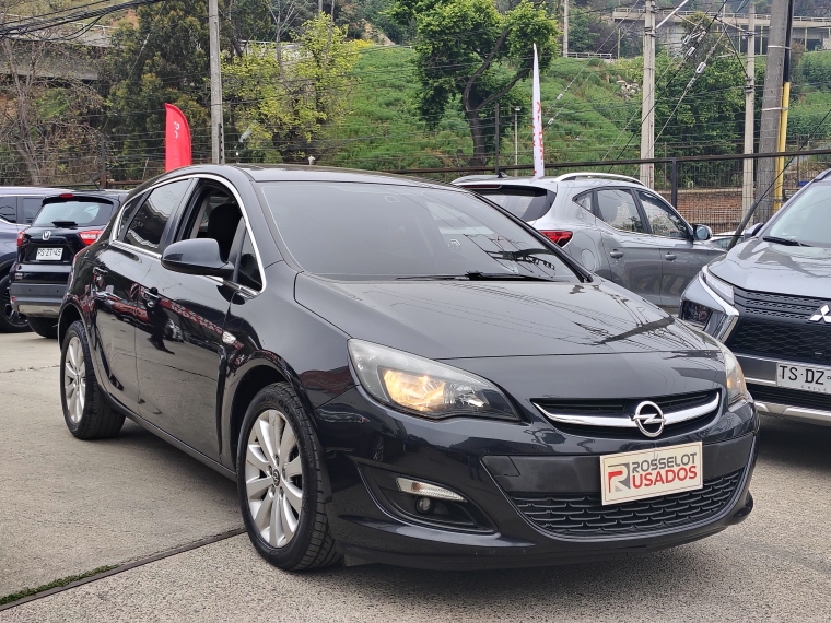 Opel Astra Astra Enjoy Hb 5 1.6 T At 2015 Usado en Rosselot Usados