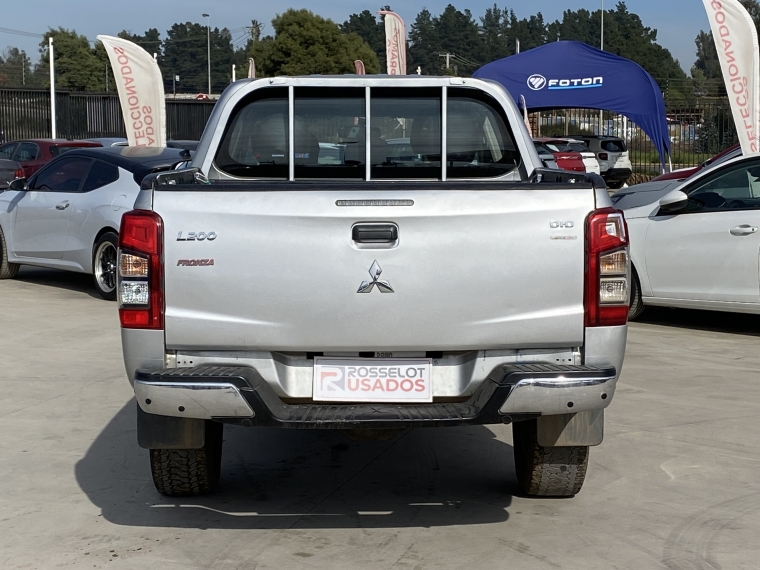 Mitsubishi L200 L200 D/c 2.4 Work Cr 4x2 2020 Usado en Rosselot Usados