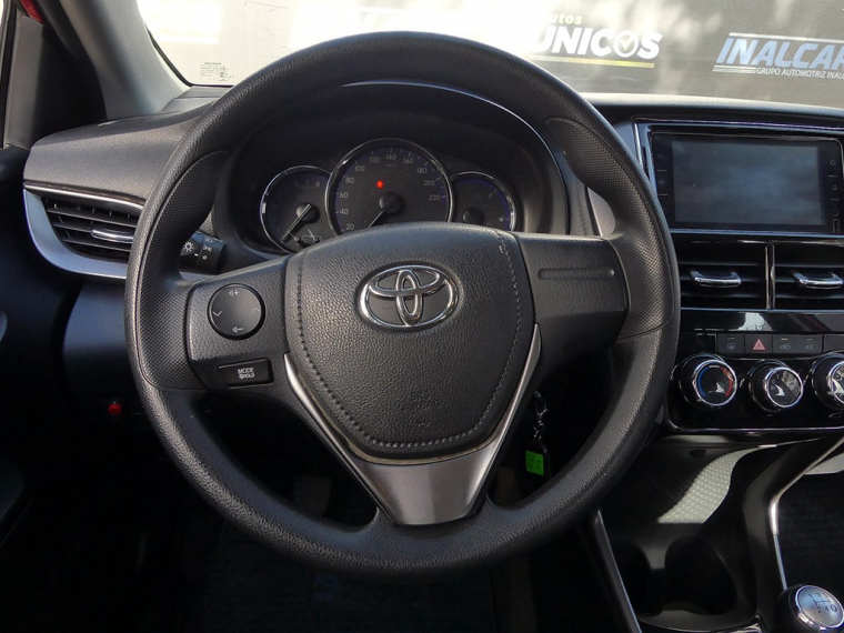 Toyota Yaris E 2022 Usado  Usado en Webautos.cl