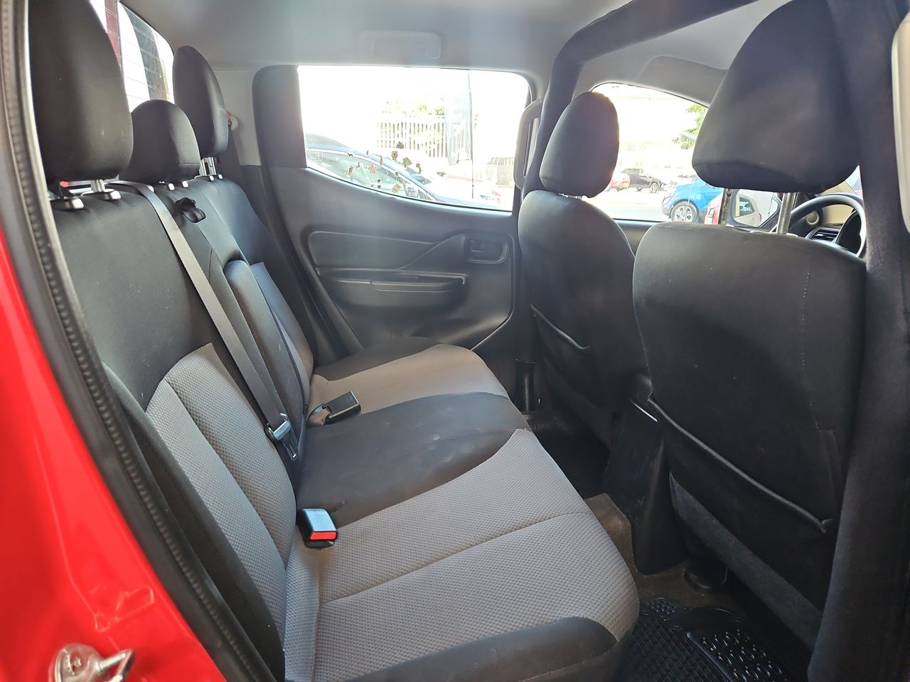 Mitsubishi L200 L200 Katana Crt 4x4 2.4 2022 Usado en Usados de Primera - Sergio Escobar