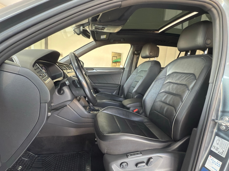 Volkswagen Tiguan Limited Tsi 2.0 Aut  2018 Usado en Automotriz Olea Flaño