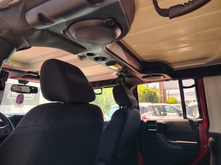 Jeep Wrangler Unlimited Sport 3.6 At 2014 Usado  Usado en Kovacs Usados