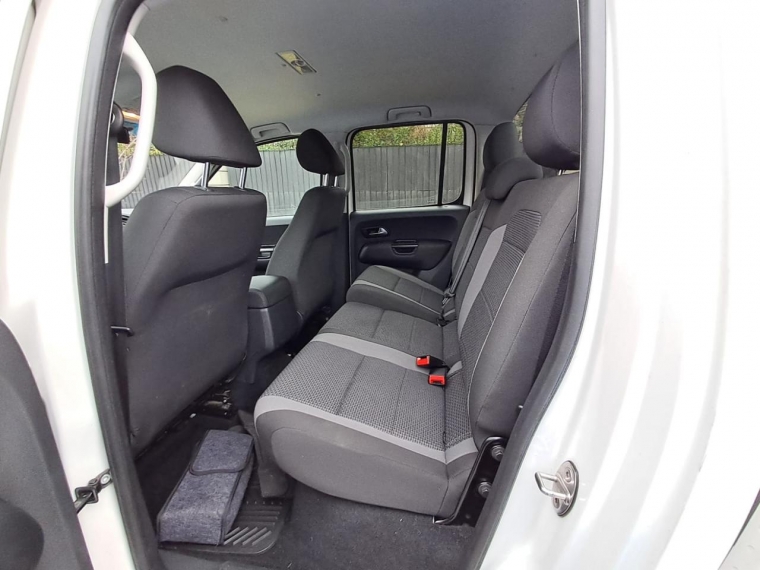 Volkswagen Amarok 4X4 2.0 Trendline — foto 11 de 17