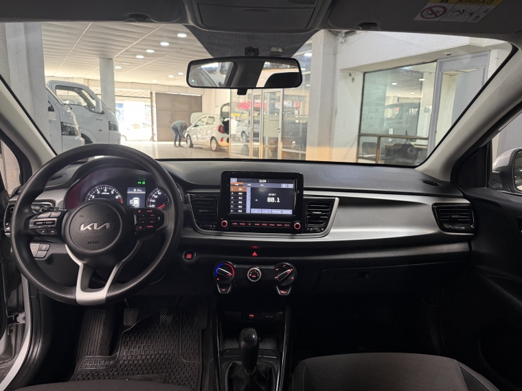 Kia Rio 5 Ex 1.4l 6mt Ci Full 2023  Usado en Grass & Arueste