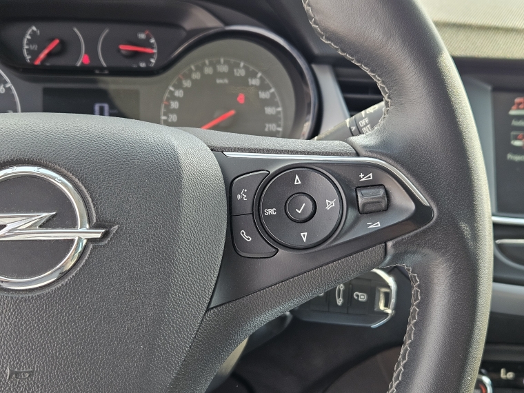 SsangYong Musso — foto 18 de 24