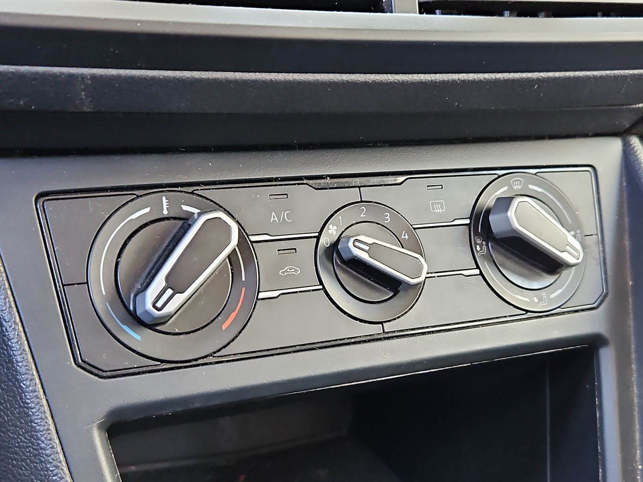 Volkswagen Nivus Nivus Tsi 1.0 Aut 2023 Usado en Usados de Primera - Sergio Escobar