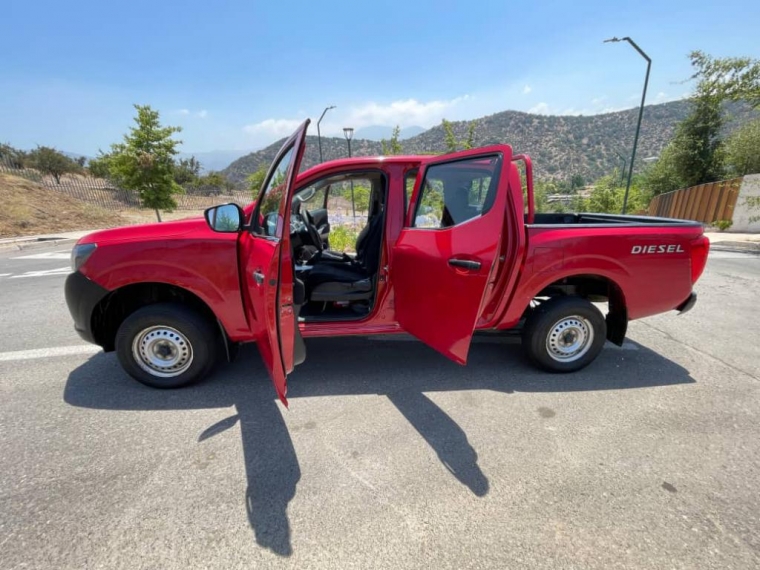 Nissan Np300 Dcab 2.3 Mt 2018  Usado en Automarket Chile