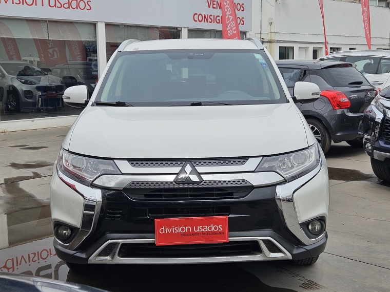 Mitsubishi Outlander Outlander 4x2 At 2.0 Camara 2019 Usado en Rosselot Usados