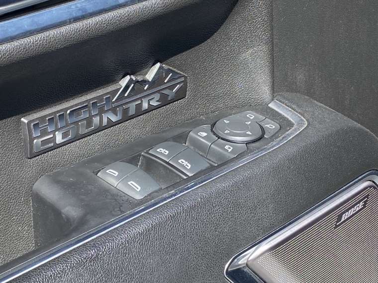 Chevrolet Silverado 3.0 Td High Country At 4x4 Diesel 2023 Usado  Usado en Kovacs Usados