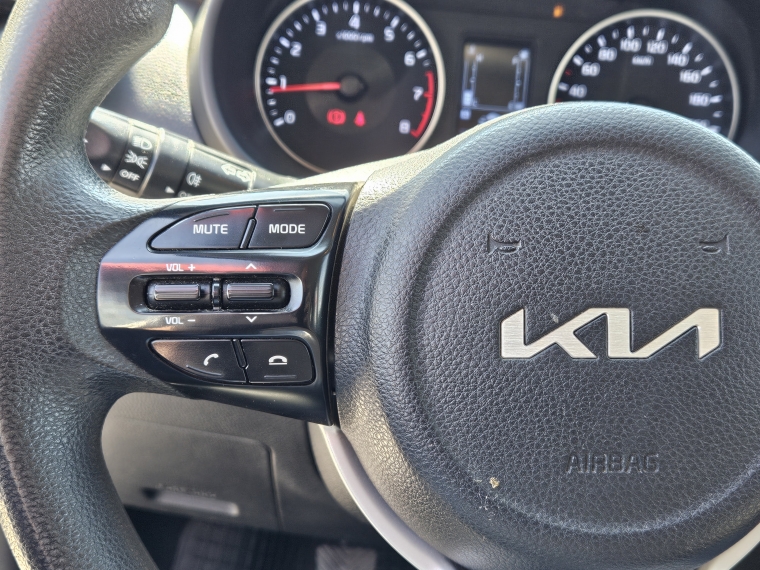 Kia Soluto Soluto Lx 1.4l 5mt Ac - 2225 2023 Usado en Rosselot Usados