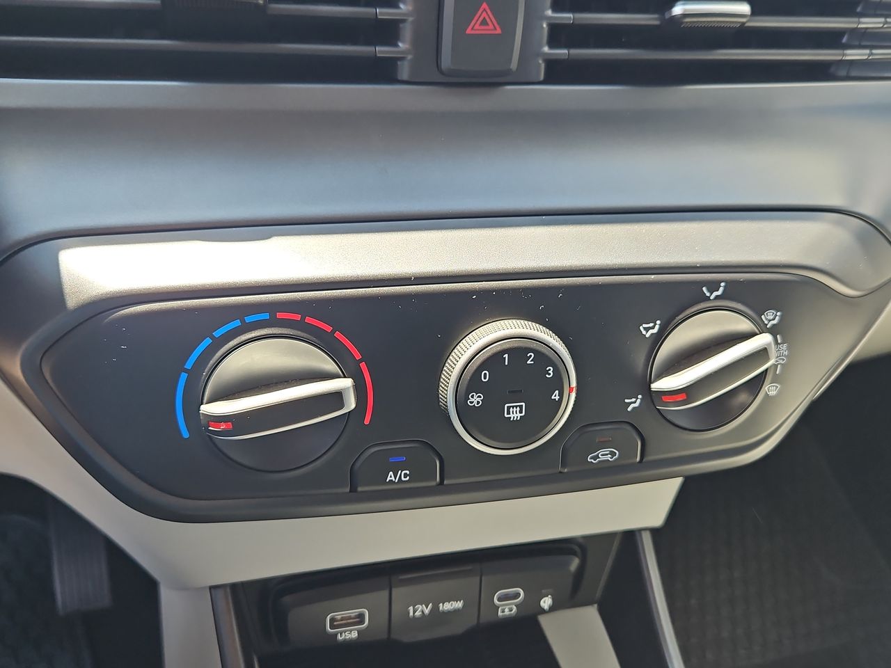 Hyundai I-20 I20 Bi3 4x2 1.4 2024 Usado en Usados de Primera - Sergio Escobar