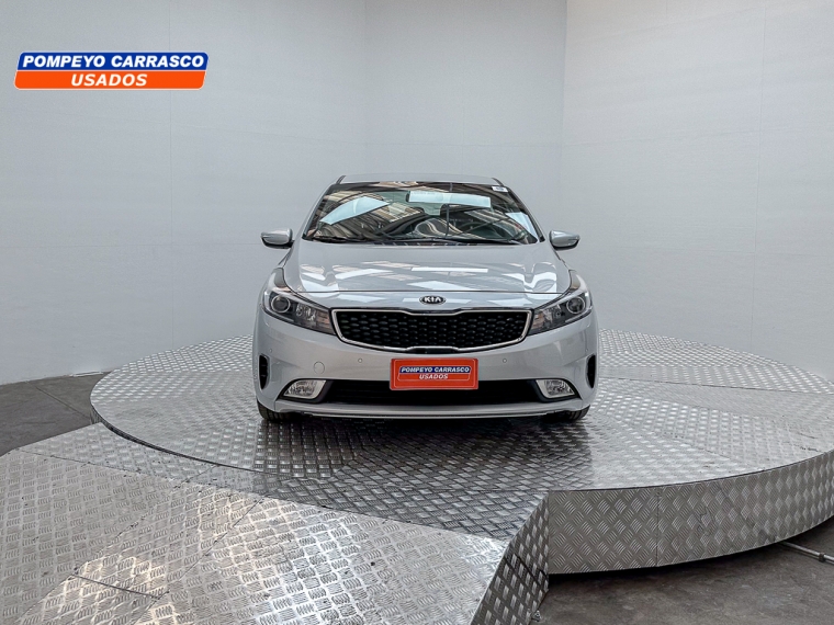 Kia Cerato 1.6 Ex 6mt 4p 2017 Usado  Usado en Pompeyo