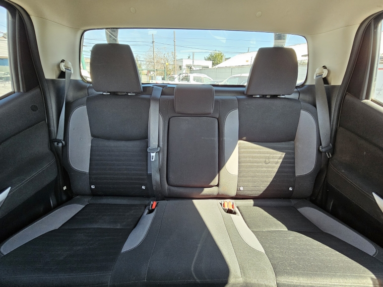 Nissan Navara D Cab  Mt 4x4 2.3 2022 Usado  Usado en Autoselect Usados