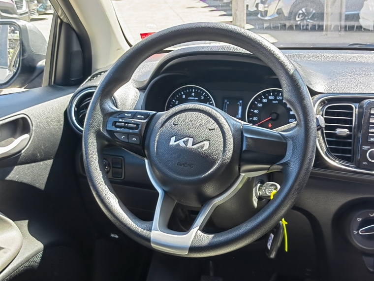 Kia Soluto Soluto 1.4 2022 Usado en Rosselot Usados