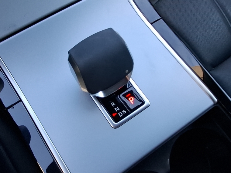 Land rover Range rover Evoque Mhev 4x4 2.0 Aut 2025 Usado Usado en Webautos.cl Land rover Range rover Evoque Mhev 4x4 2.0 Aut 2025 Usado Usado en Webautos.cl