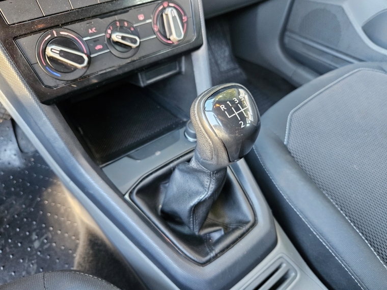 Volkswagen T-cross Confortline Mt 2021 Usado  Usado en Kovacs Usados