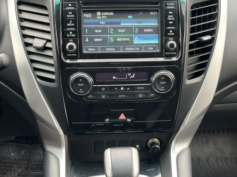 Mitsubishi Montero sport 3.0 At  4x2 2020 Usado  Usado en Kovacs Usados