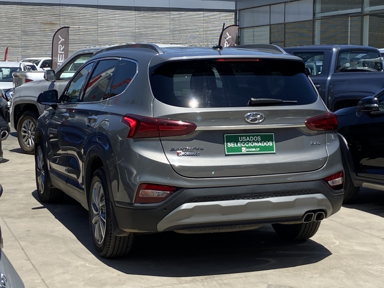 Hyundai Santa fe Santa Fe 2.2 Crdi Diesel 2wd At 2022 Usado en Rosselot Usados