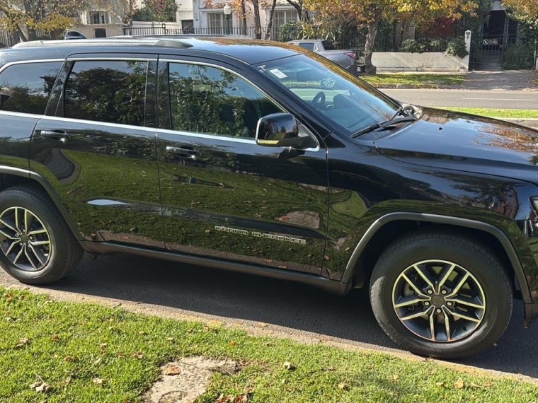 JEEP GRAND CHEROKEE LAREDO 4x4 3.0 AUT - imagen 1
