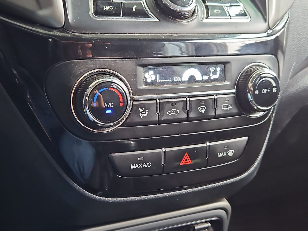 Changan Cs15 Cs15 Hatch Back 1.5 2023 Usado en Usados de Primera - Sergio Escobar