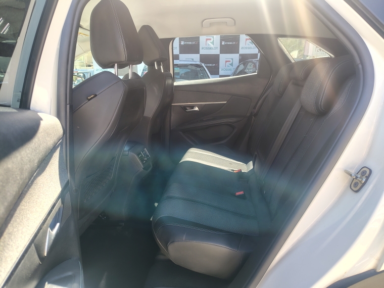 Peugeot 3008 3008 Blue Hdi 130 Eat8 1.5 Aut 2023 Usado en Rosselot Usados