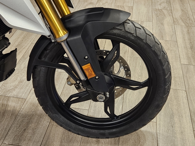 Bmw G 310 gs . 2024 Usado en BMW Premium Selection