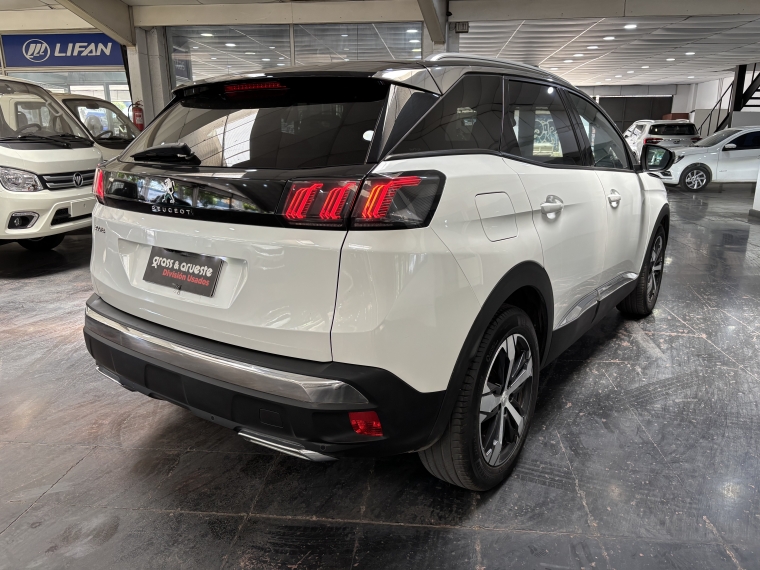 Peugeot 3008 Allure Pack Bluehdi 130 Eat8 1.5 Aut 2022  Usado en Grass & Arueste