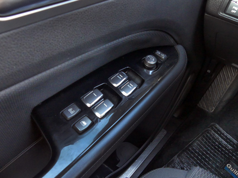 Ssangyong Rexton 2.2 Mt 4x2 2019 Usado  Usado en Webautos.cl