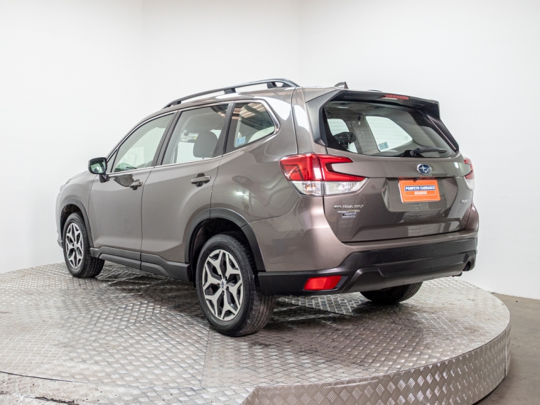Subaru Forester  2.0i X Awd At 5p 2022 Usado  Usado en Webautos.cl