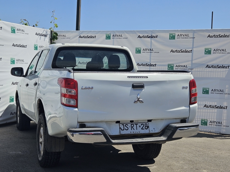 Mitsubishi L200 Work Cr 2.4 2017 Usado  Usado en Autoselect Usados