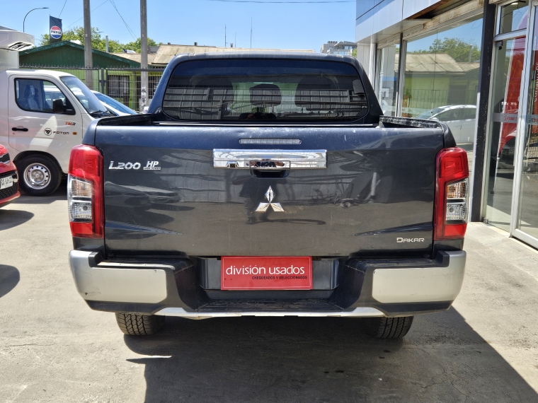 Mitsubishi L200 L200 D/c Dakar Crs Mt 2.4 4x4 2022 Usado en Rosselot Usados