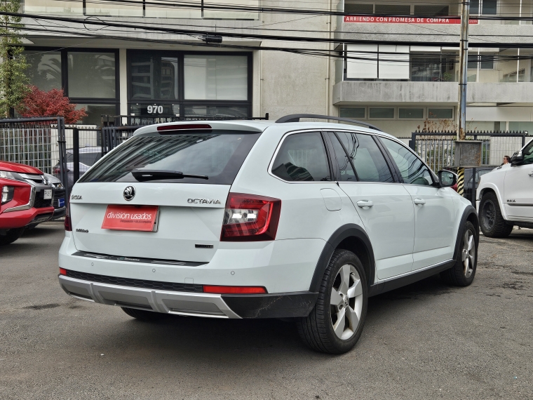 Skoda Octavia Octavia Scout 4x4 2.0 Aut Diesel 2019 Usado en Rosselot Usados