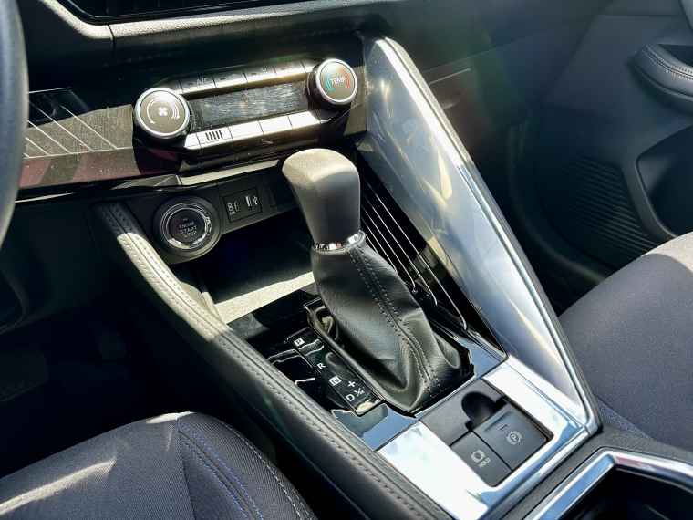 Toyota Yaris 1.5 Xg At 2024 Usado  Usado en Kovacs Usados