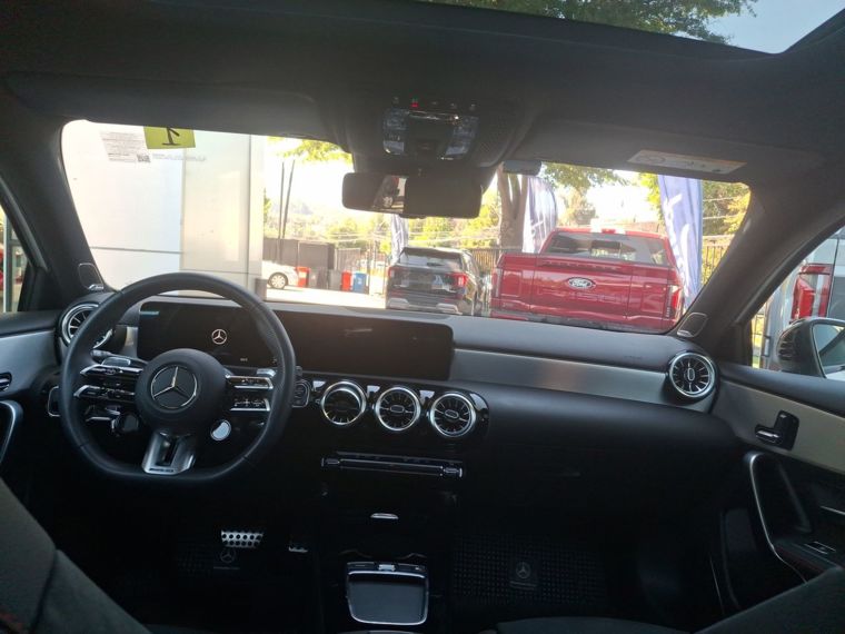 Mercedes benz A35 A35  2.0 Gasolina 4p Hatchback 2025 Usado  Usado en Webautos.cl