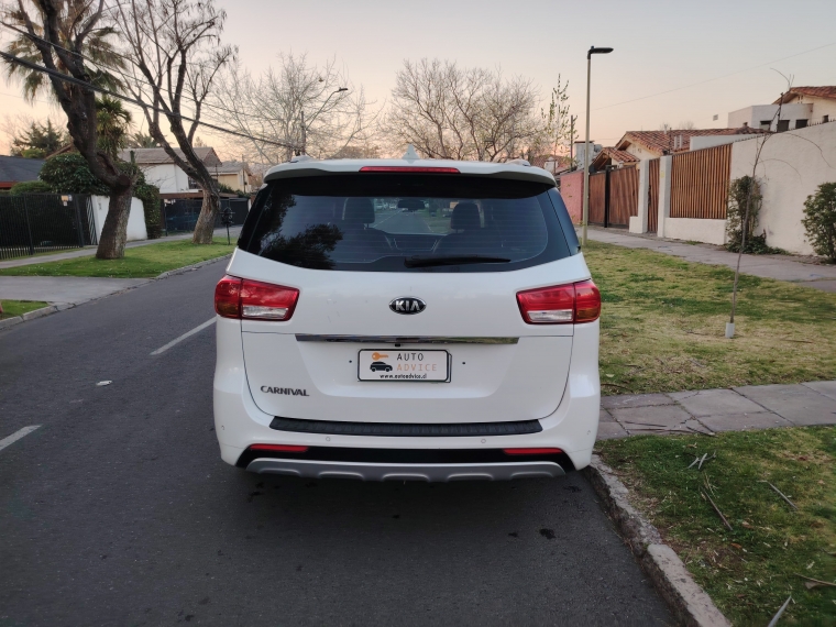 Kia Grand carnival Limited  2018 Usado en Autoadvice Autos Usados