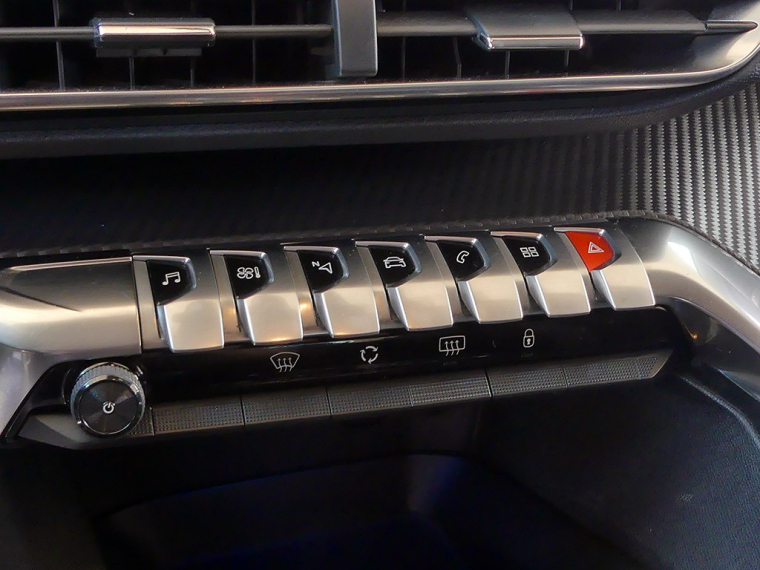 Peugeot 3008 Active 1.6 Aut 2018 Usado Usado en Webautos.cl Peugeot 3008 Active 1.6 Aut 2018 Usado Usado en Webautos.cl