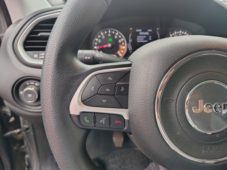 Jeep Renegade Renegade 1.8 2022 Usado en Rosselot Usados