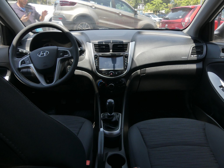Hyundai Accent 1.4 2017 Usado  Usado en Webautos.cl