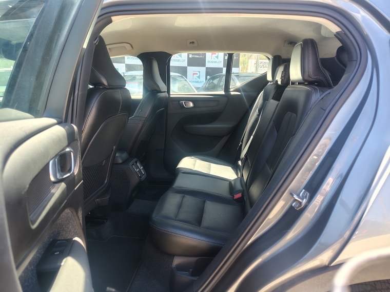 Volvo Xc40 Xc40 T4 2.0 Aut 2019 Usado en Rosselot Usados