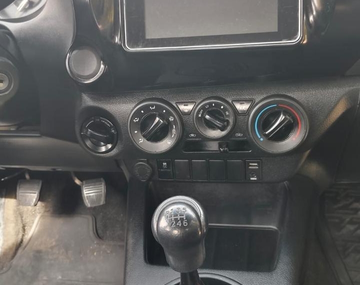 Toyota Hilux Dx 4x4 2.4 2022 Usado  Usado en Webautos.cl
