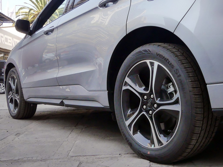 Ford Edge Awd 2.7 2023 Usado  Usado en Webautos.cl