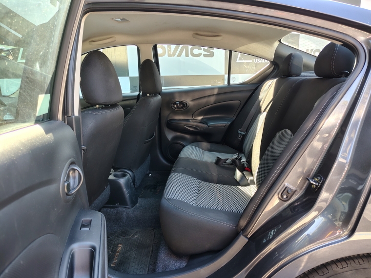 Nissan Versa 1.6 Sense  (radio Touch)  Mt 2020 Usado  Usado en Kovacs Usados