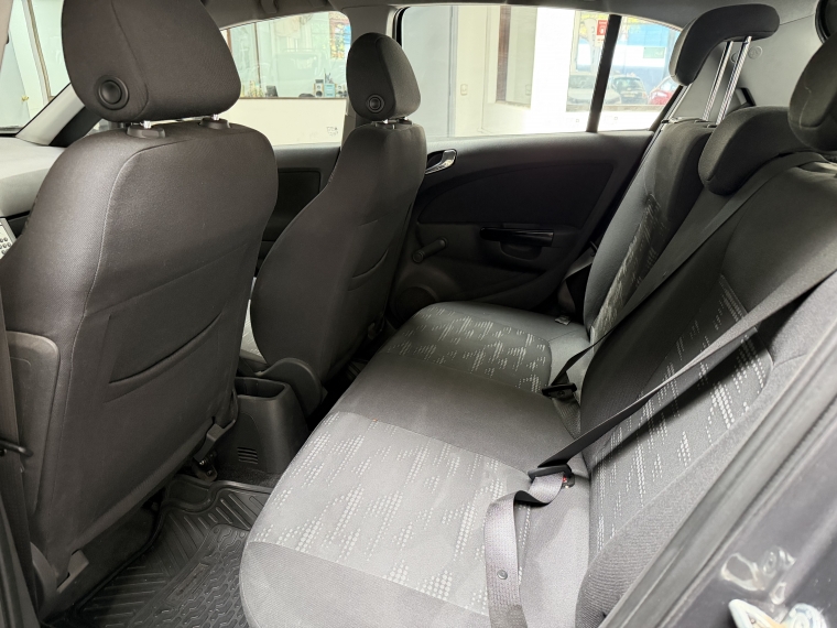 Opel Corsa 1.4l Enjoy 5mt Ac 2013  Usado en Grass & Arueste