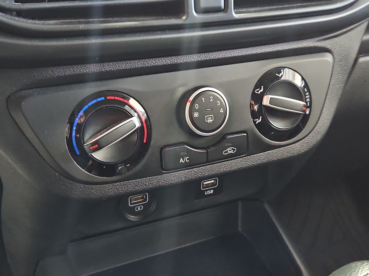 Hyundai Grand i10 Grand I10 Hb 1.2 2023 Usado en Usados de Primera - Sergio Escobar