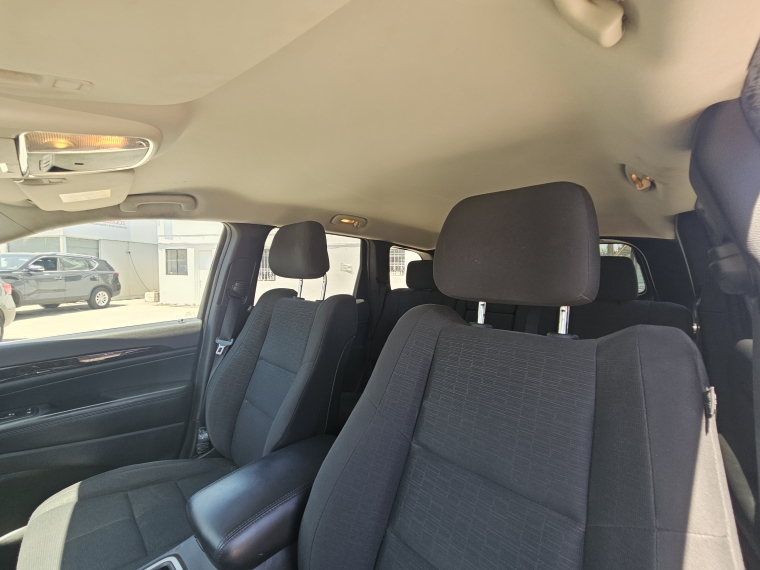 Jeep Grand cherokee laredo Grand Cherokee Laredo Sport 3.6 2013 Usado en Rosselot Usados