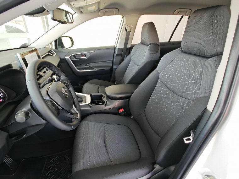 Toyota Rav4 Xle 2.0 Aut 2025 Usado en Automotriz Olea Flaño