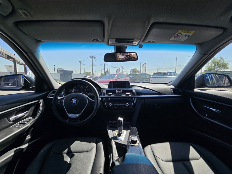 Bmw 318 I Lci At  1.5 2016 Usado  Usado en Kovacs Usados