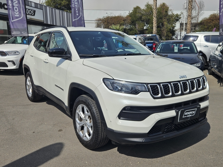 Jeep Compass — foto 3 de 20