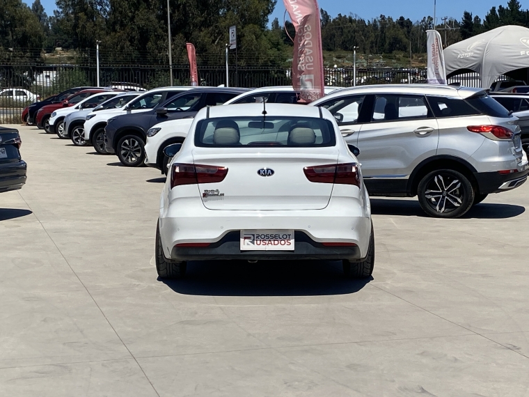 Kia Rio 4 Rio 4 Ex 1.4 2017 Usado en Rosselot Usados