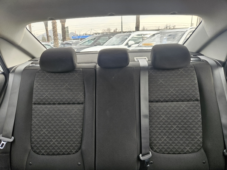 Kia Rio 4 Lx 1.4 Mt 2021 Usado  Usado en Kovacs Usados